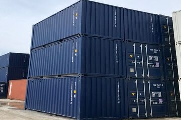 .E.A Containers sells small 20’ containers for your shipping and storage needs.